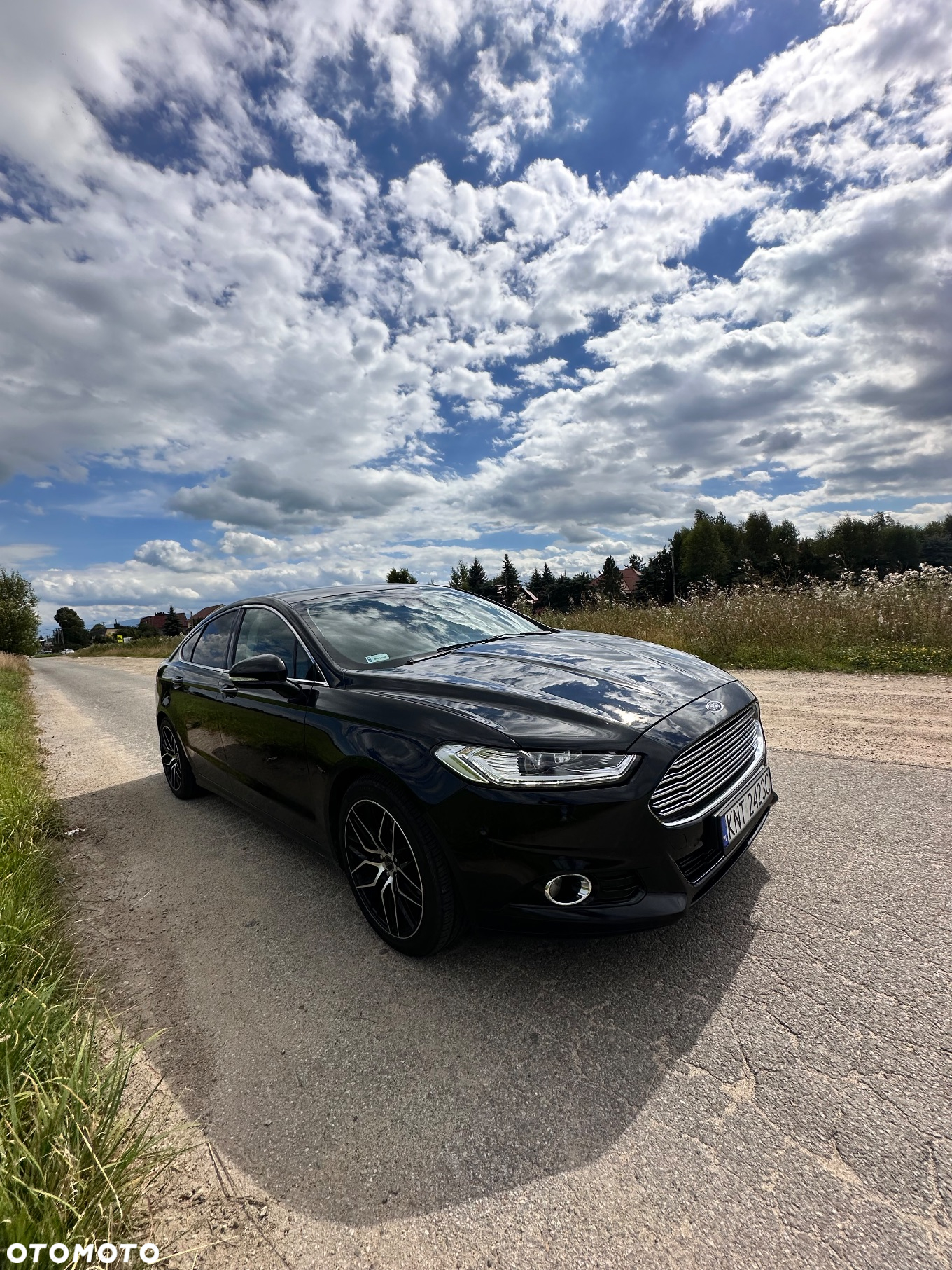Ford Mondeo 2.0 EcoBoost Titanium - 4