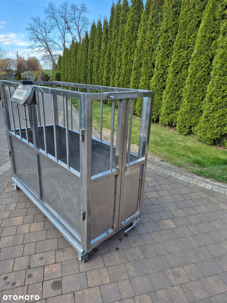 Mercedes-Benz Sprinter - 21