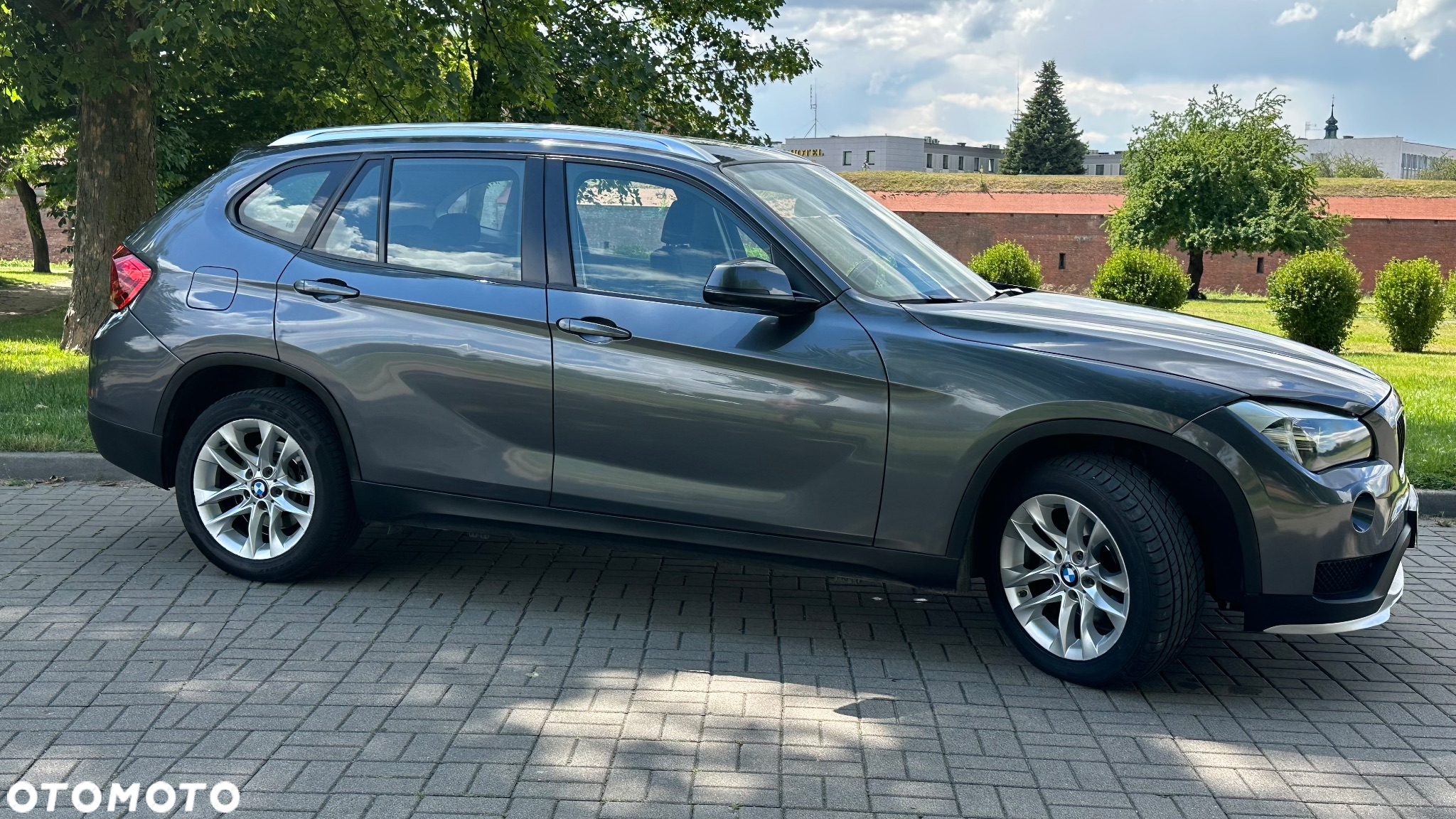 BMW X1 sDrive16d - 10