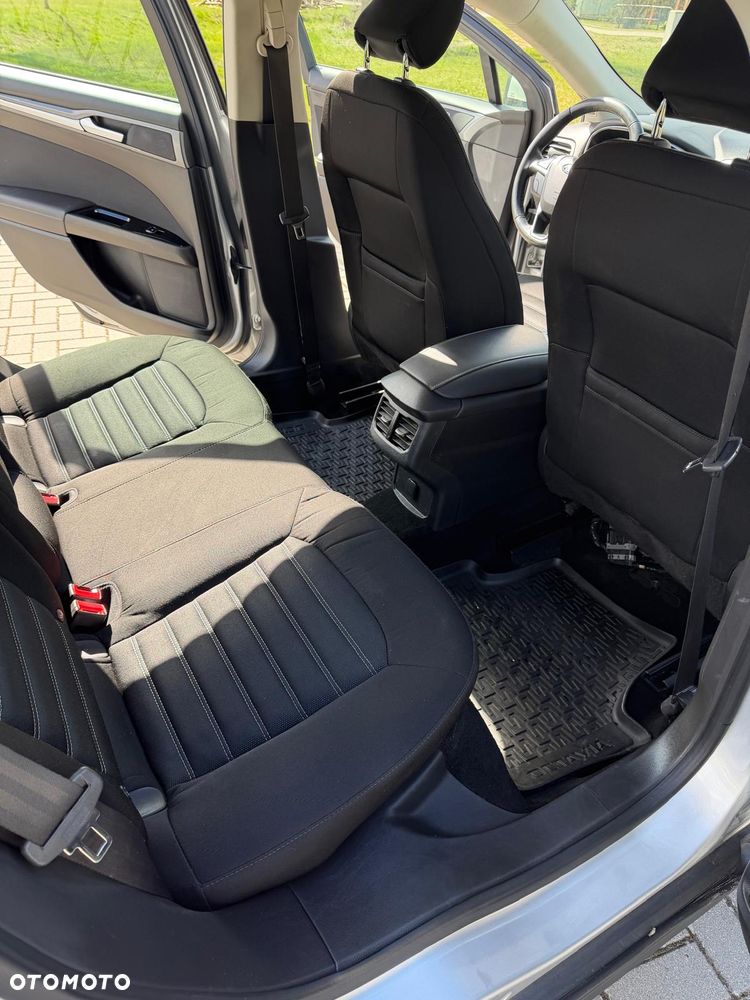 Ford Mondeo 2.0 TDCi Ambiente Plus - 9