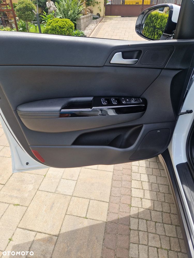 Kia Sportage 1.6 GDI Business Line 2WD - 19