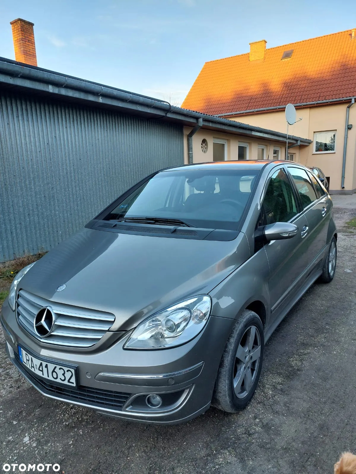 Mercedes-Benz Klasa B 200 - 8