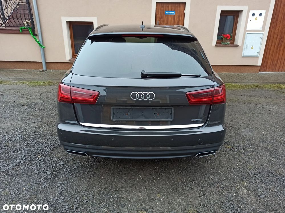 Audi A6 Avant 3.0 TDI quattro S tronic - 16