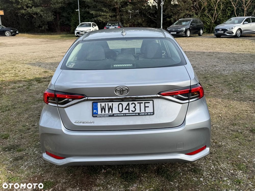 Toyota Corolla 1.5 Comfort - 17