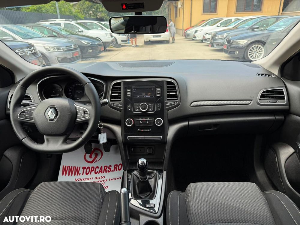 Renault Megane - 5
