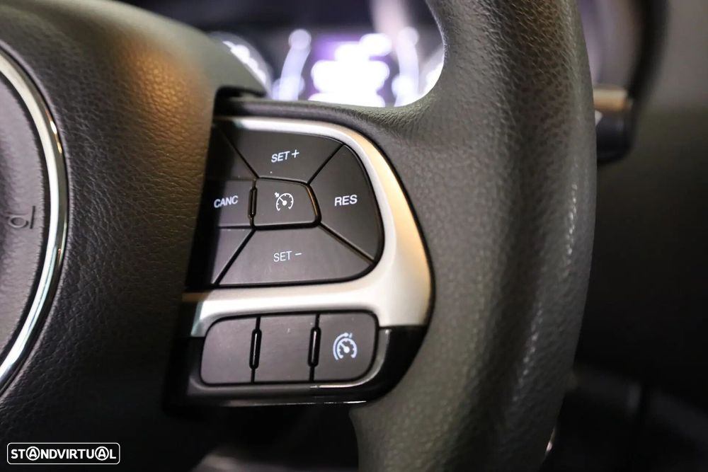 Jeep Renegade 1.0 T Sport - 33