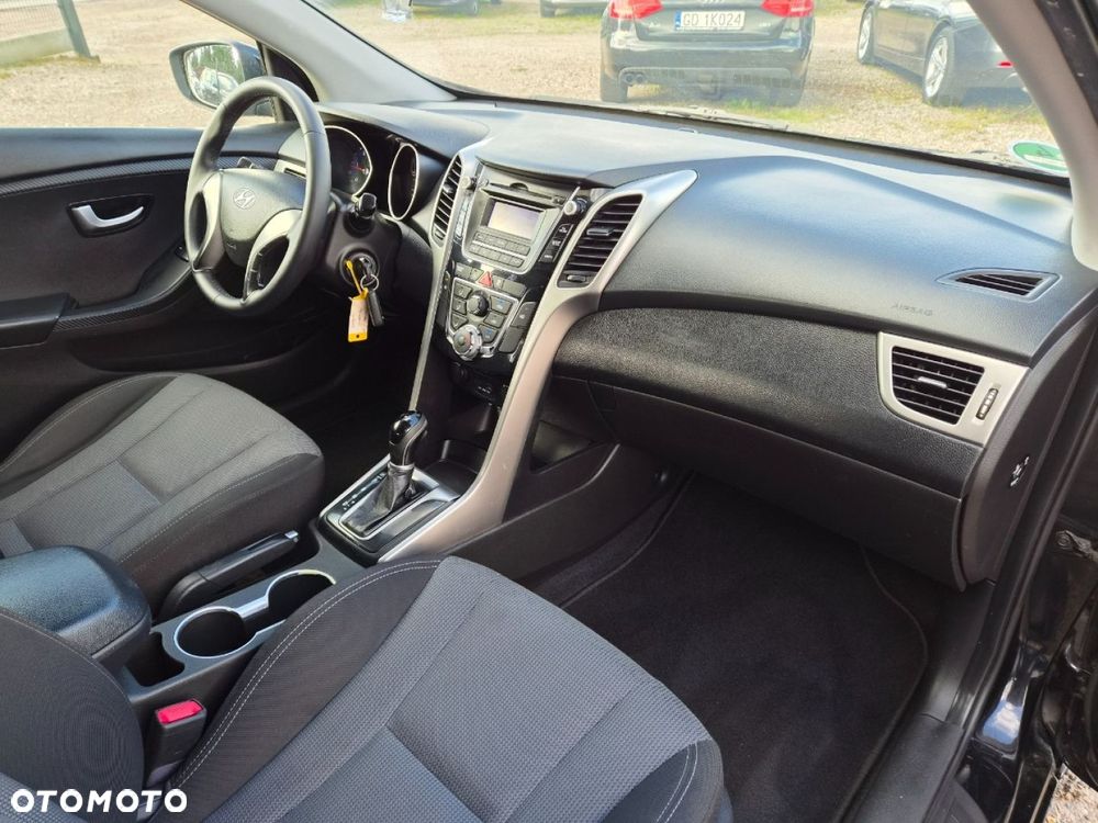 Hyundai i30 - 18