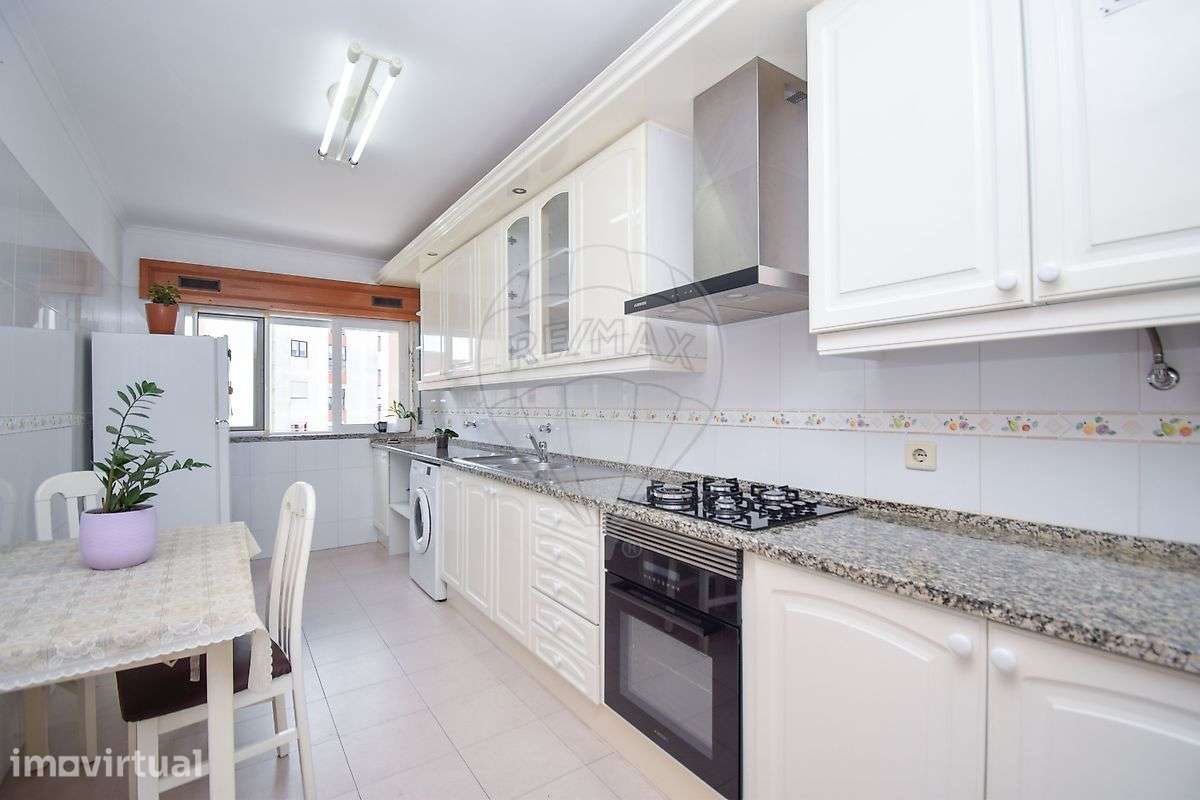 Apartamento T2 para arrendamento - Grande imagem: 4/15