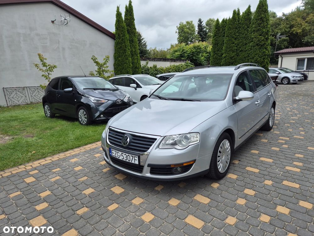Volkswagen Passat 2.0 TDI DPF Individual - 3