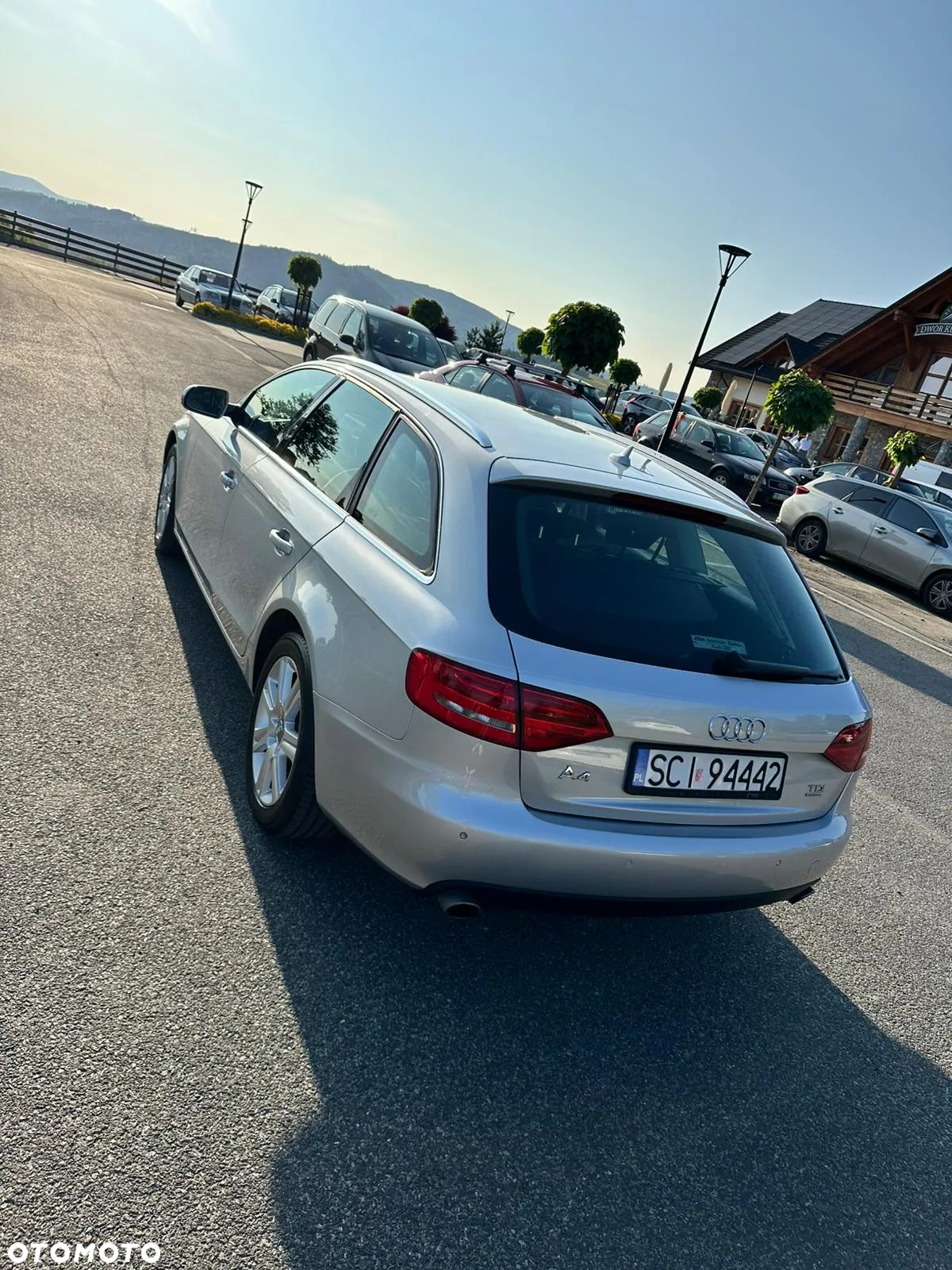 Audi A4 Avant - 4