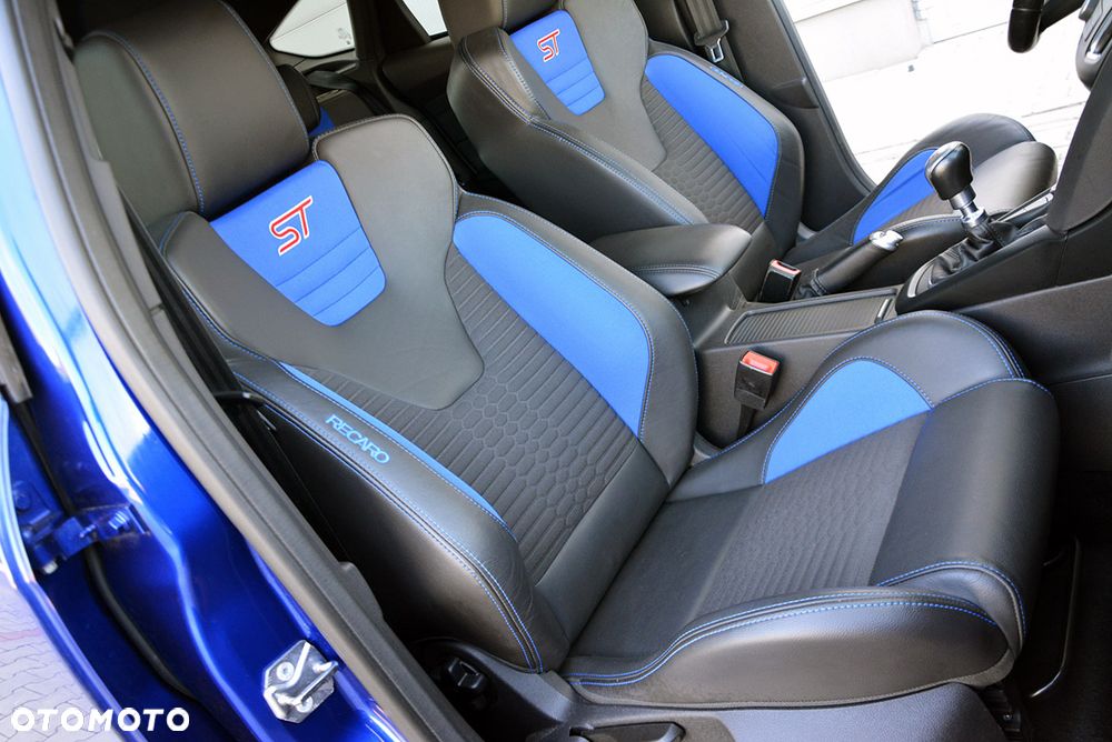 Ford Focus 2.0 TDCi ST - 4