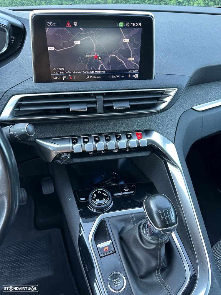 Peugeot 3008 PureTech 130 Stop & Start GPF Allure - 9