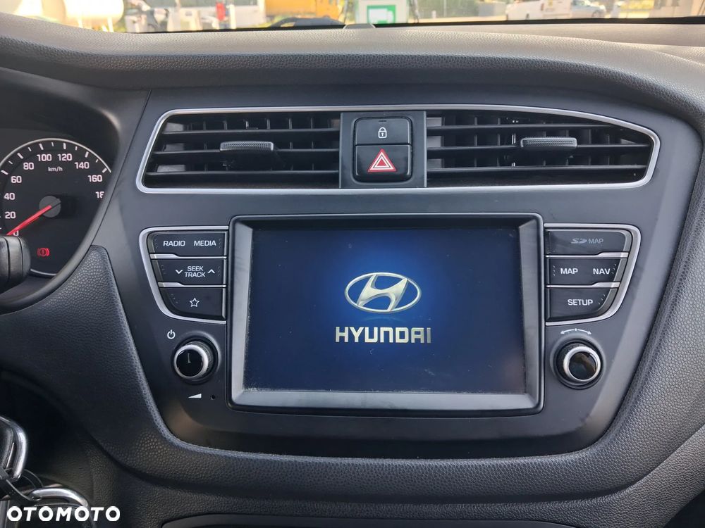 Hyundai i20 1.2 BlueDrive Go - 18