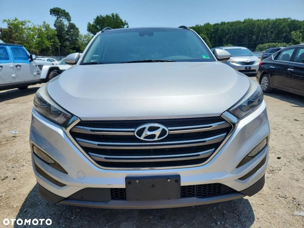 Hyundai Tucson 1.6 GDi 2WD DCT Premium - 5