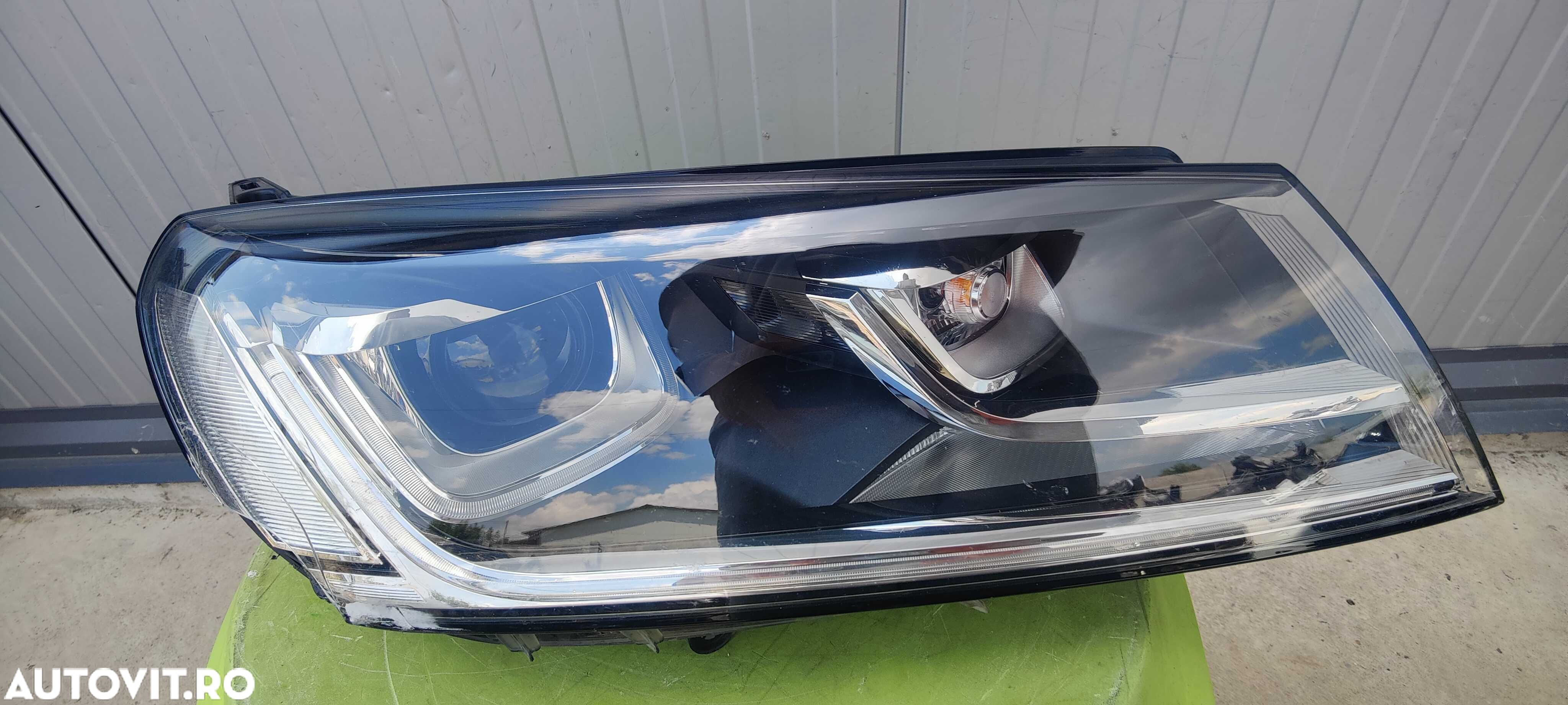 far dreapta volkswagen touareg facelift 2015 - 1