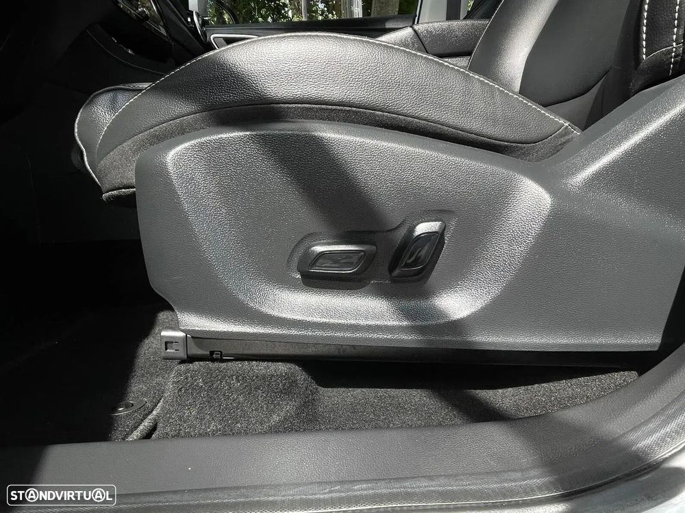 MG ZS Maximal Luxury - 23