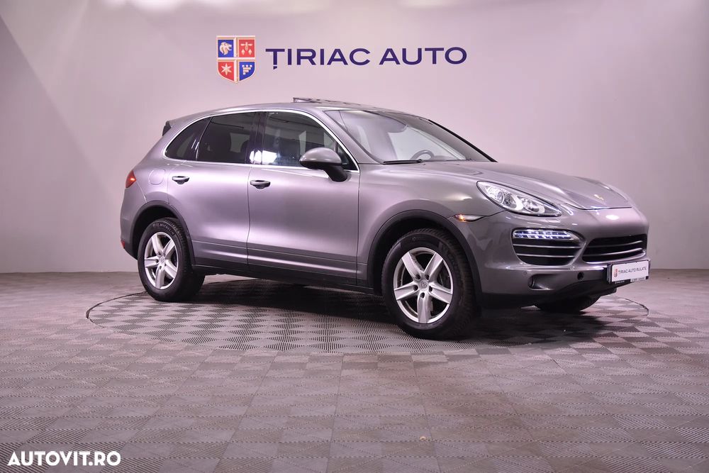 Porsche Cayenne - 7