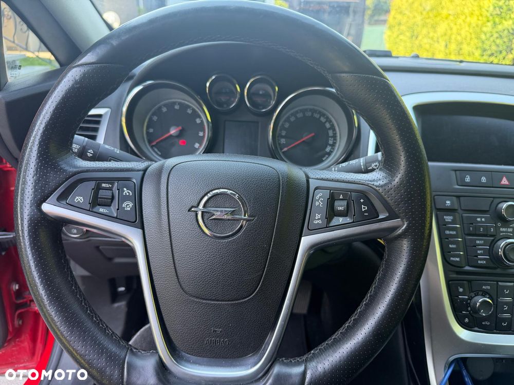 Opel Astra 1.6 SIDI Turbo Automatik Innovation - 12