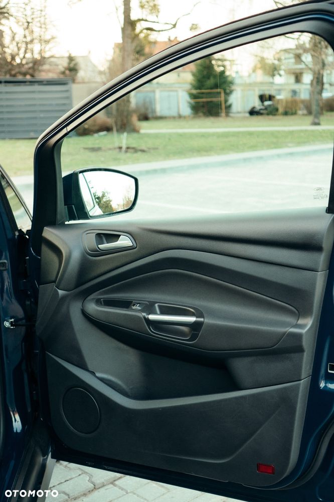 Ford C-MAX 1.0 EcoBoost Titanium ASS - 19
