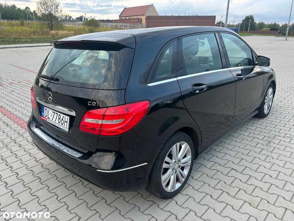 Mercedes-Benz Klasa B 180 CDI - 10