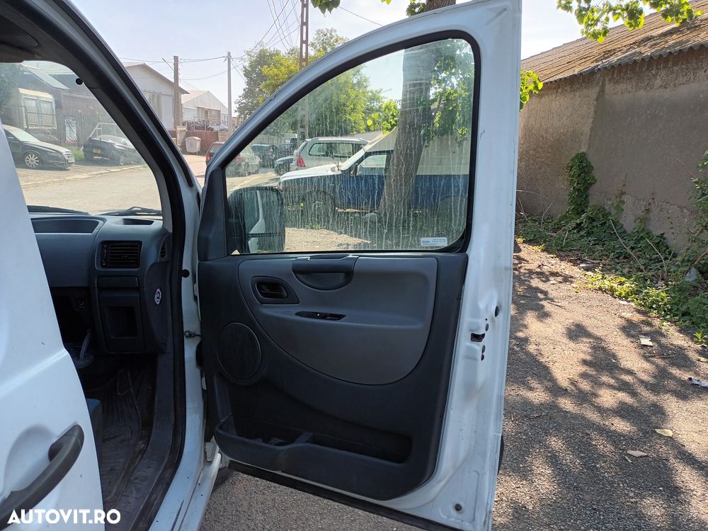 Dezmembrari  Fiat SCUDO (272, 270)  2007  > 0000 1.6 D Multijet Motor - 17