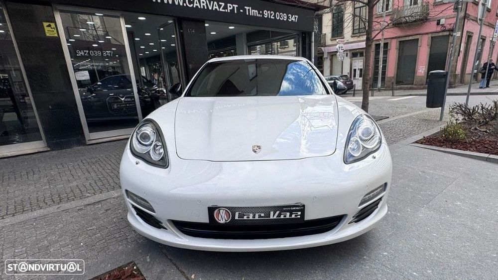 Porsche Panamera Standard - 2