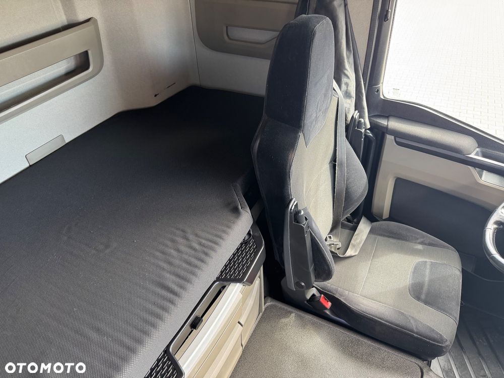 MAN TGS 18.510 BOGATA WERSJA PRZÓD/TYŁ PODUSZKI - 23