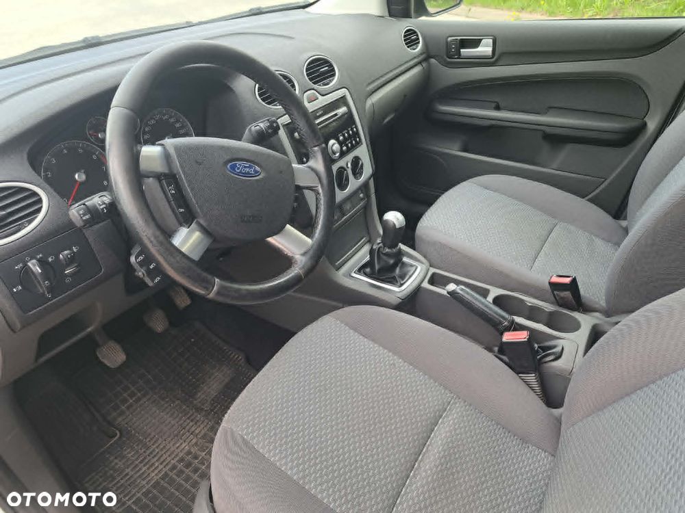 Ford Focus - 14