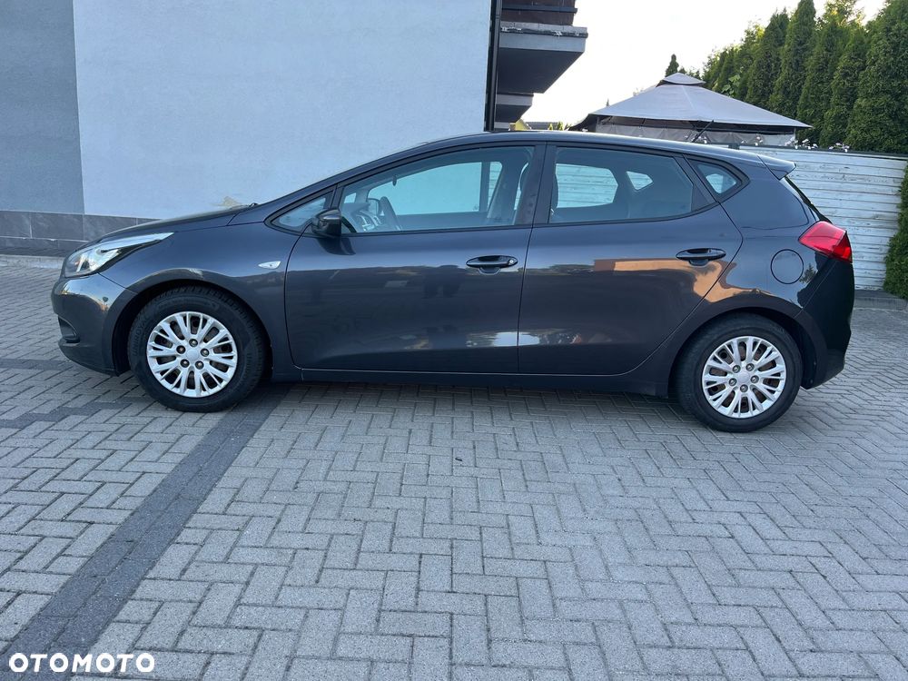 Kia Ceed 1.4 CVVT Attract plus - 4