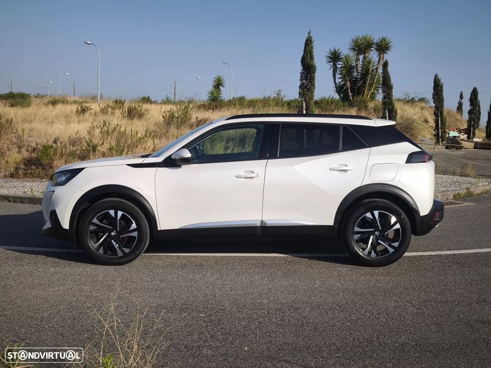 Peugeot 2008 PureTech 130 EAT8 Allure - 33