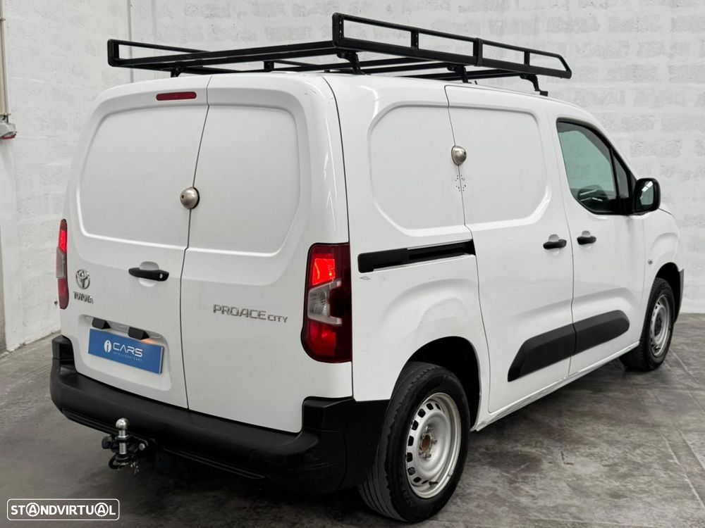 Toyota Proace City - 11