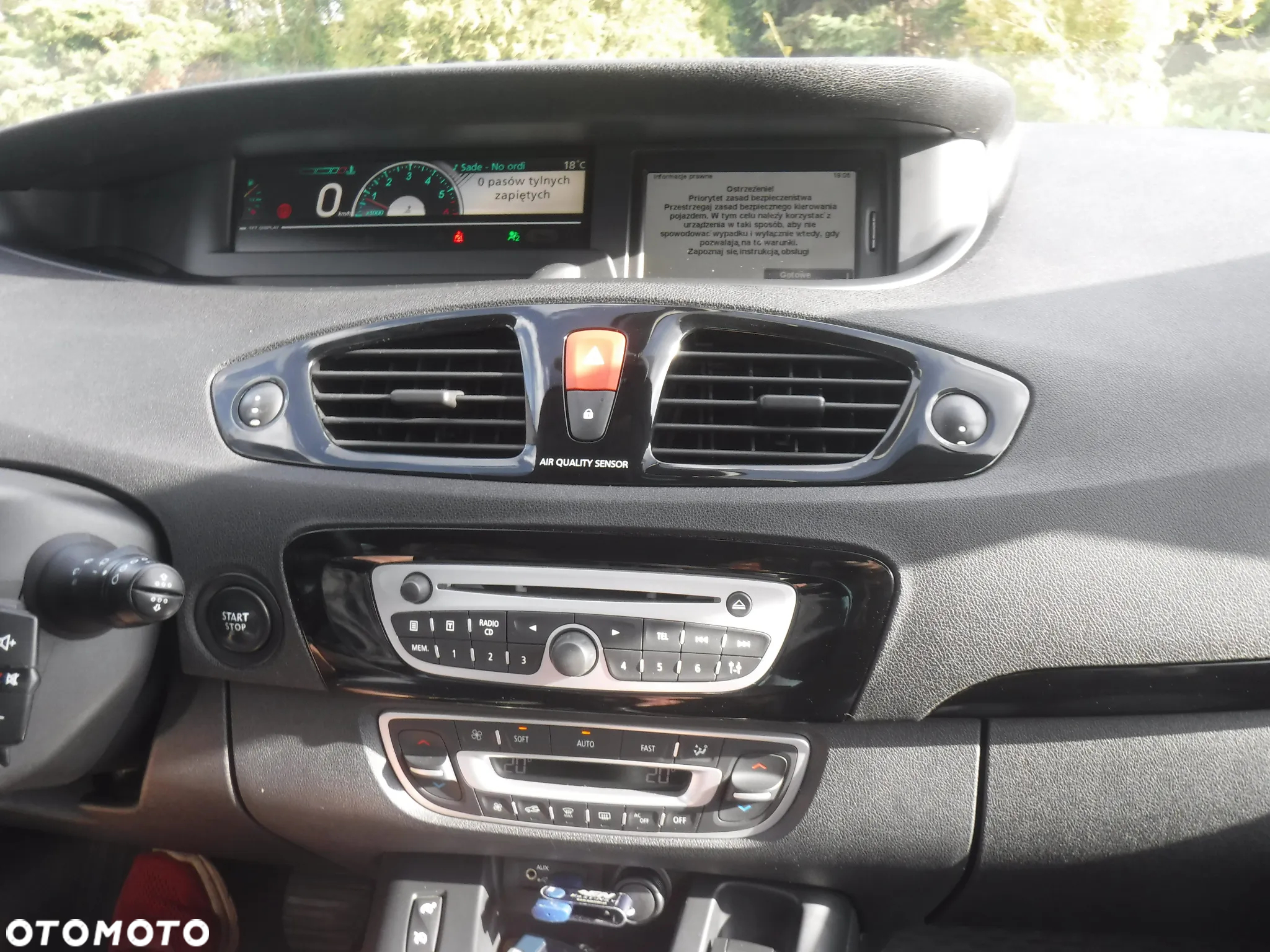 Renault Scenic 2.0 dCi Privilege - 18