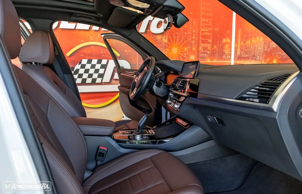 BMW iX3 Inspiring - 35