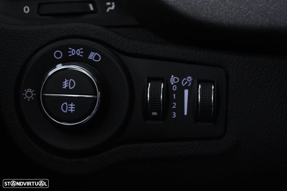 Fiat 500X 1.3 MJ City Cross - 26