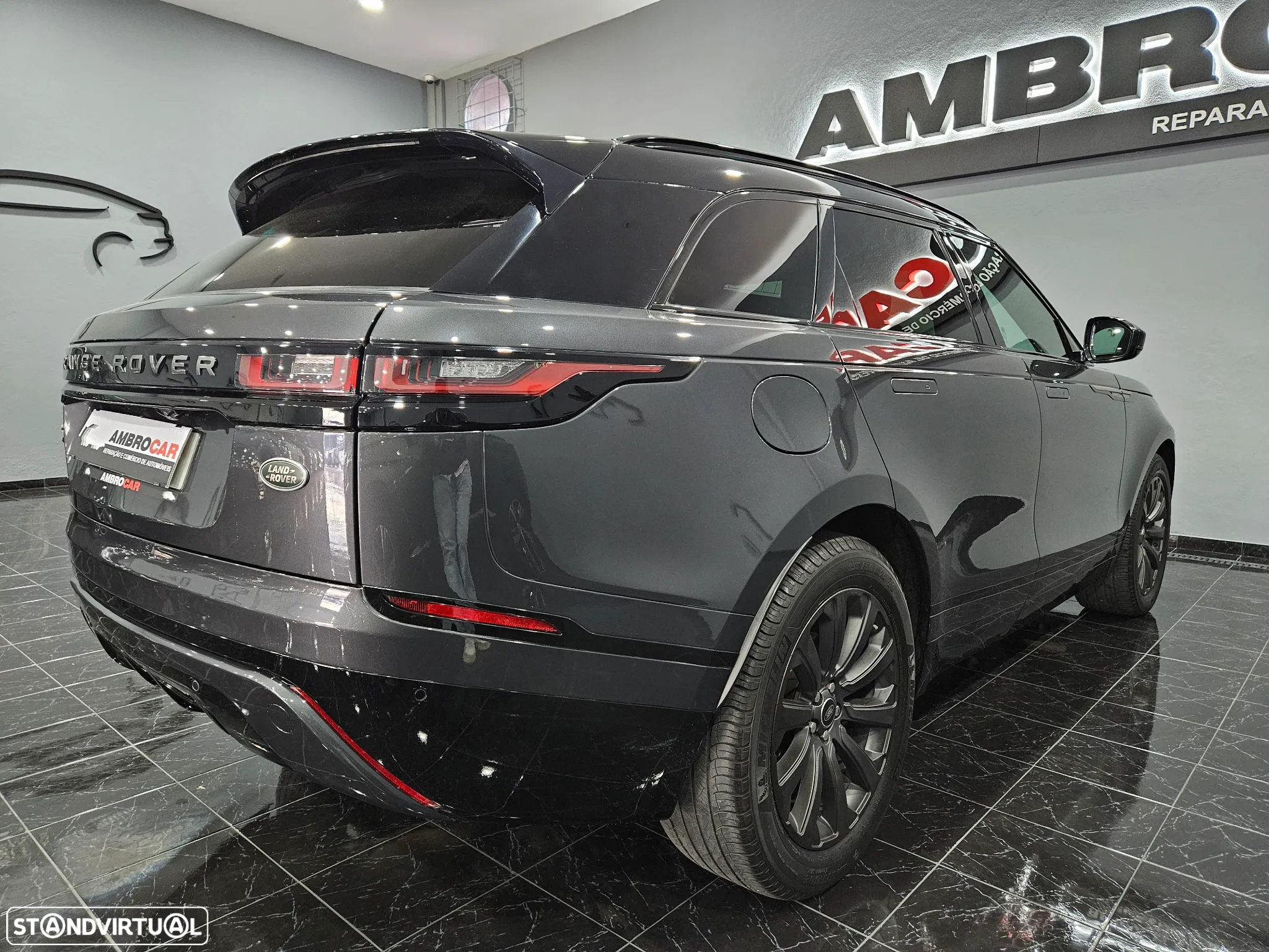Land Rover Range Rover Velar 2.0 D R-Dynamic S - 9