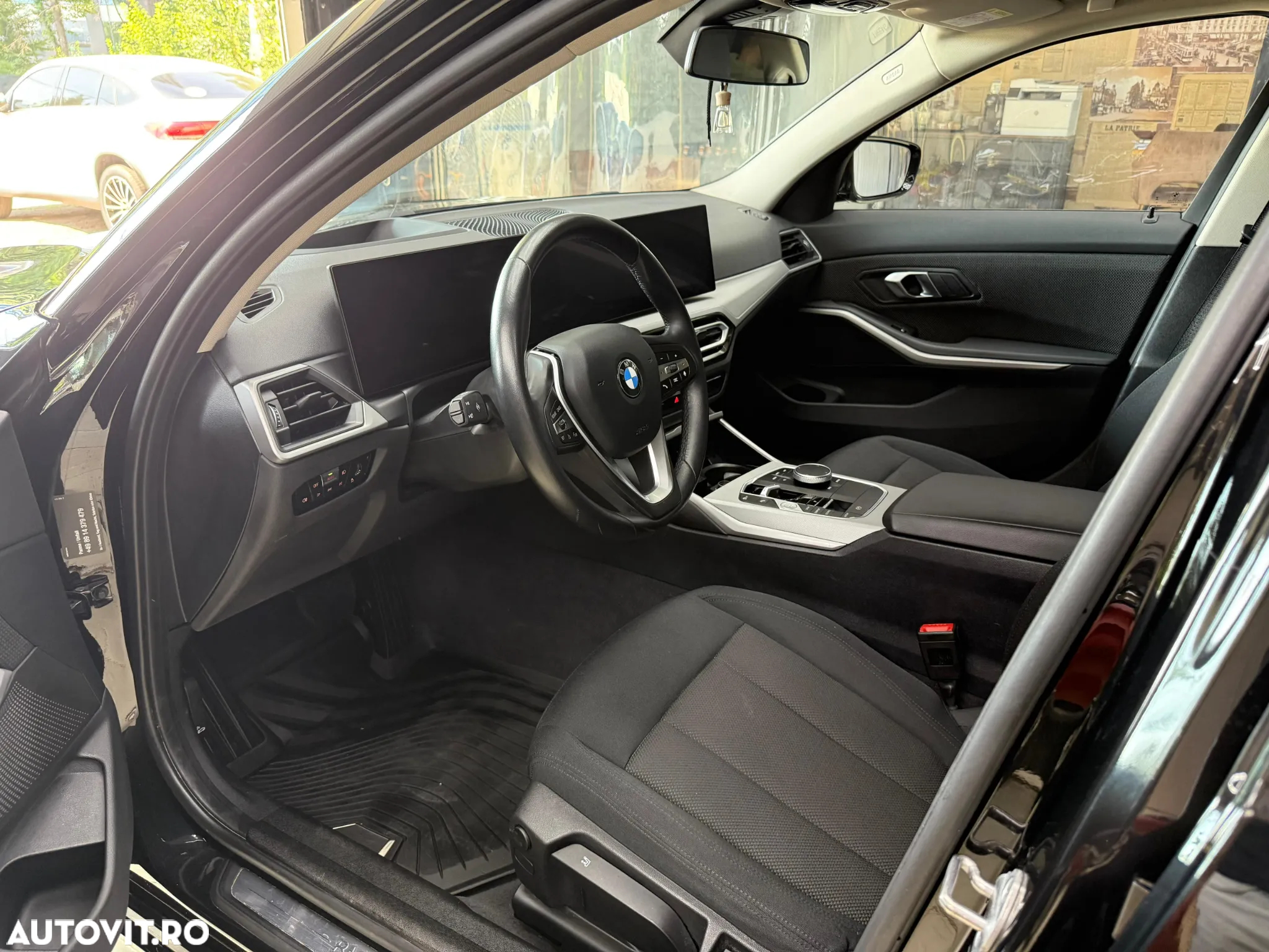 BMW Seria 3 320d xDrive AT MHEV - 21