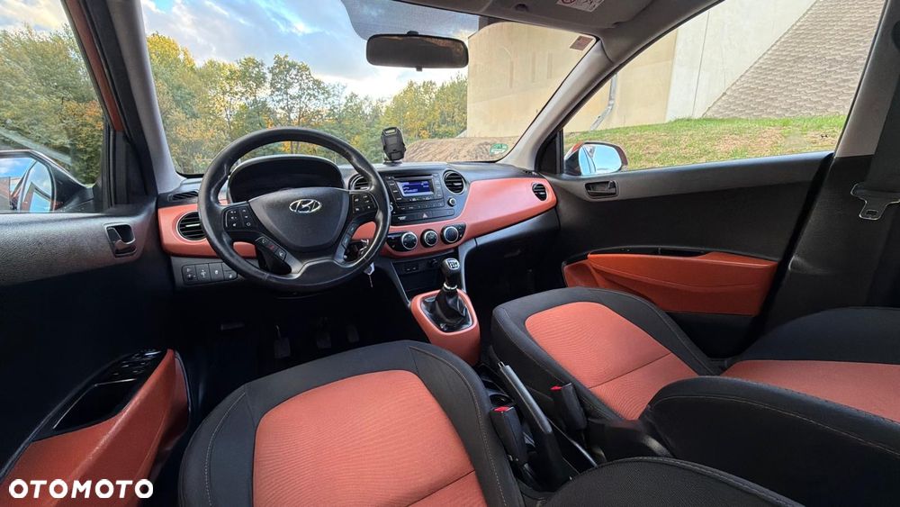 Hyundai i10 - 15