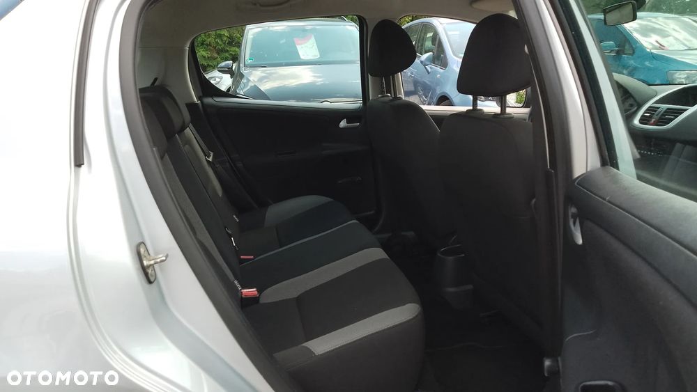 Peugeot 207 1.6 16V Sporty - 19