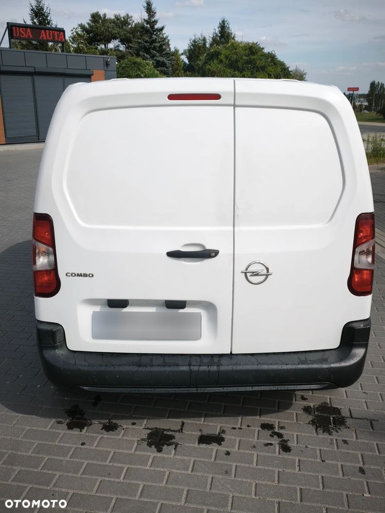 Opel COMBO - 9