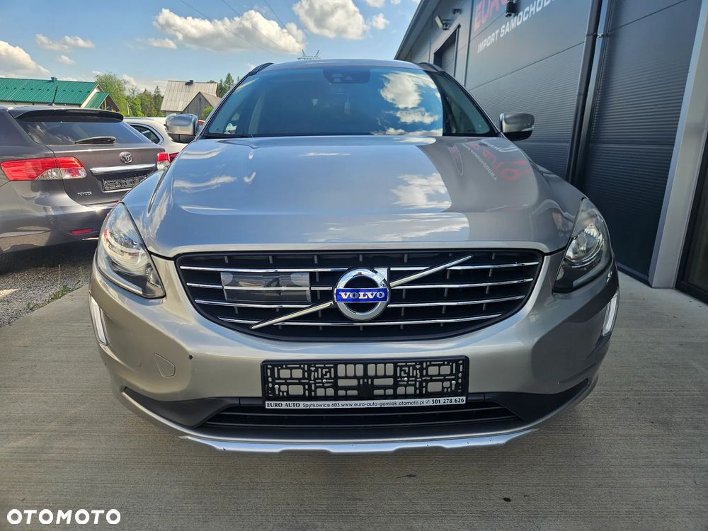 Volvo XC 60 D4 Momentum - 2