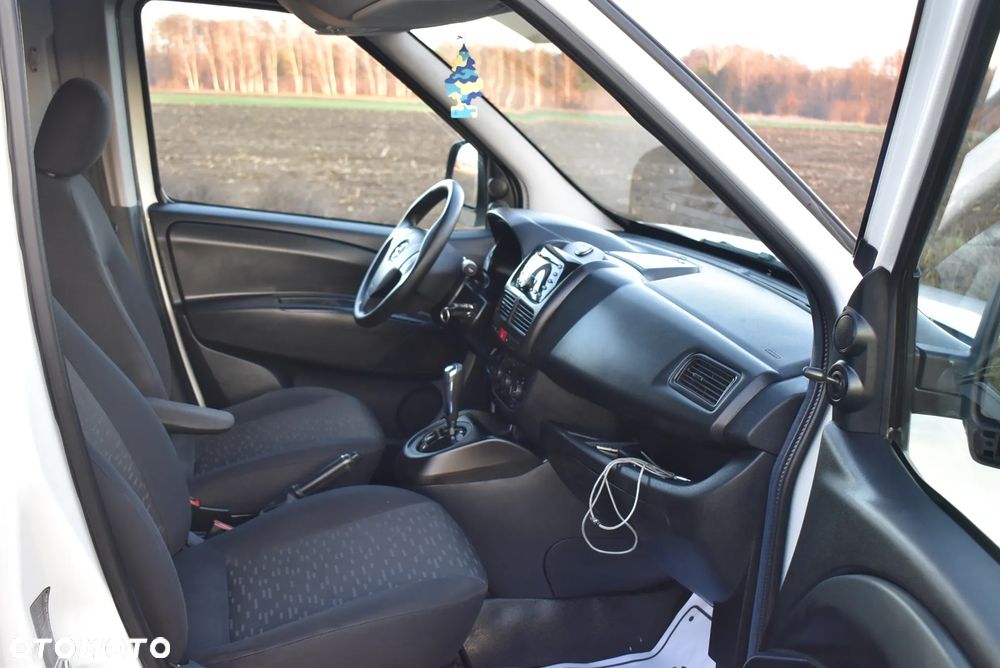 Opel COMBO FIAT DOBLO AUTOMAT KLIMATYZACJA JAK NOWY - 30