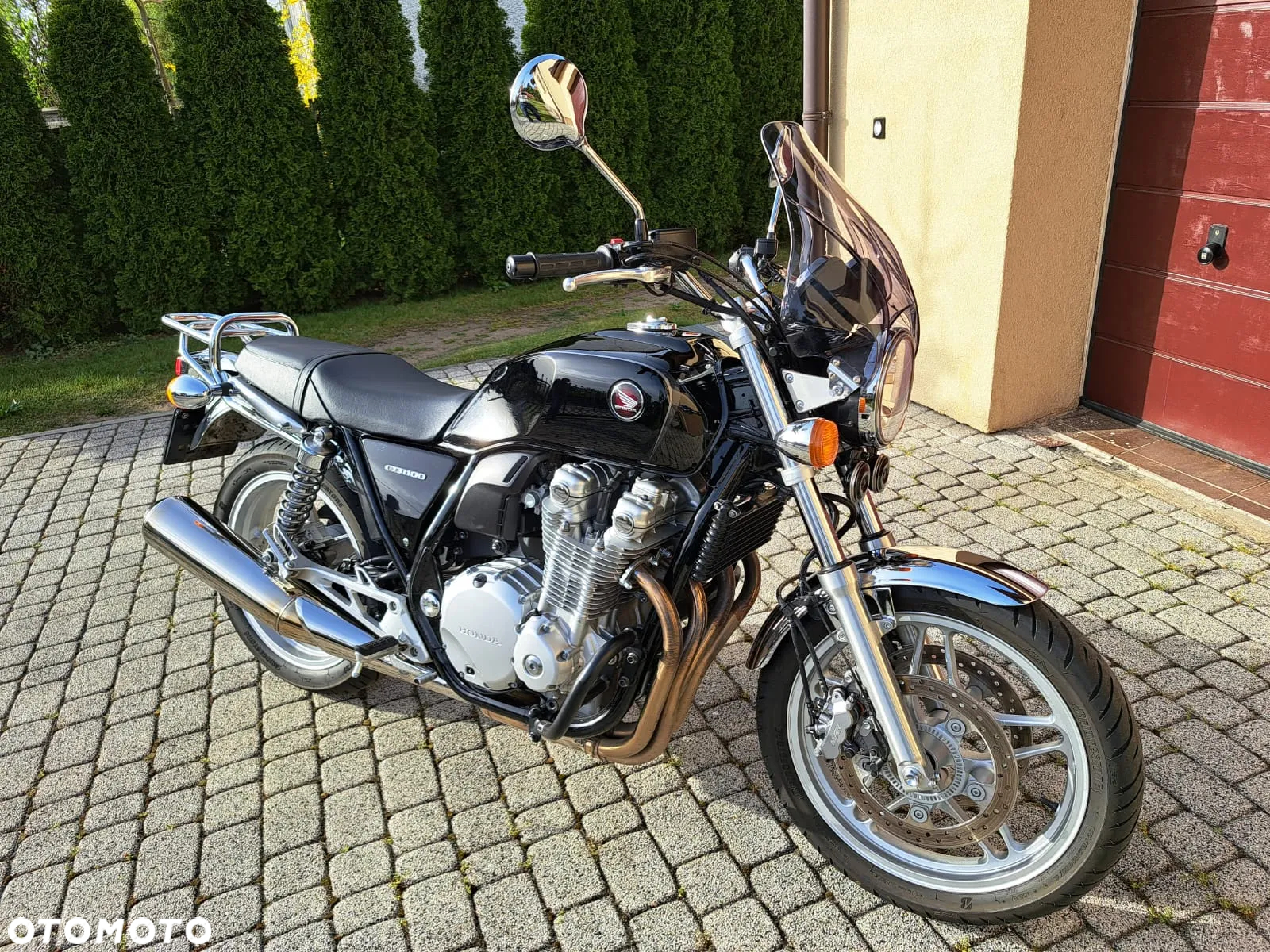 Honda CB - 24