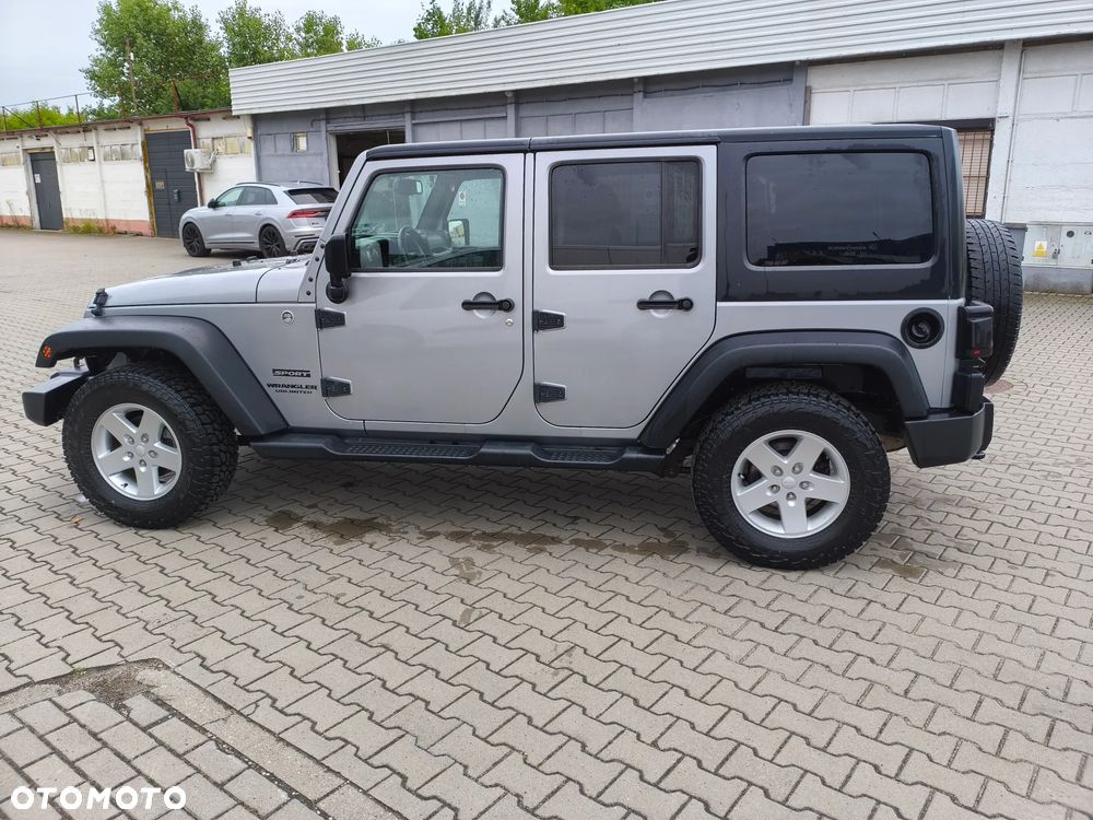 Jeep Wrangler - 7