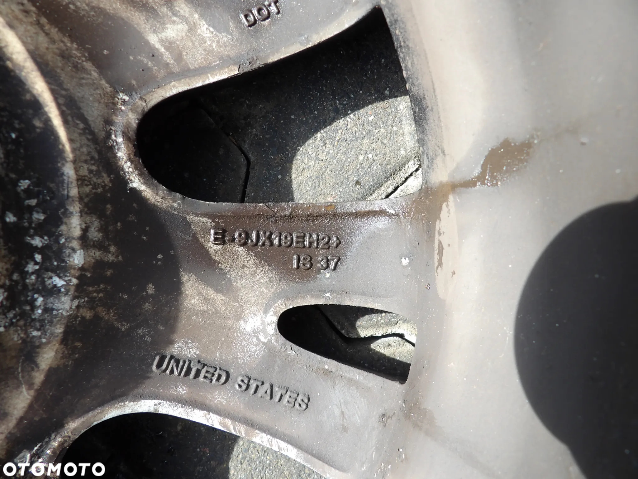 BMW - E70,X5 - FELGI ALUMINIOWE - DWA ROZMIARY - SZCZEGÓŁY W OPISIE - CENA ZA KOMPLET - 8037348  8037347 - 10