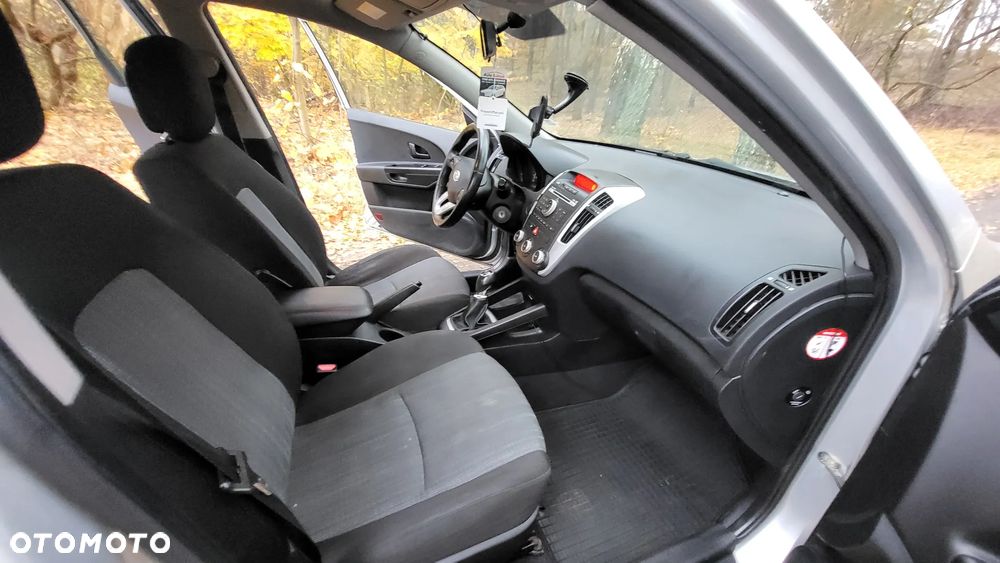 Kia Ceed Cee'd 1.6 Crdi M - 8