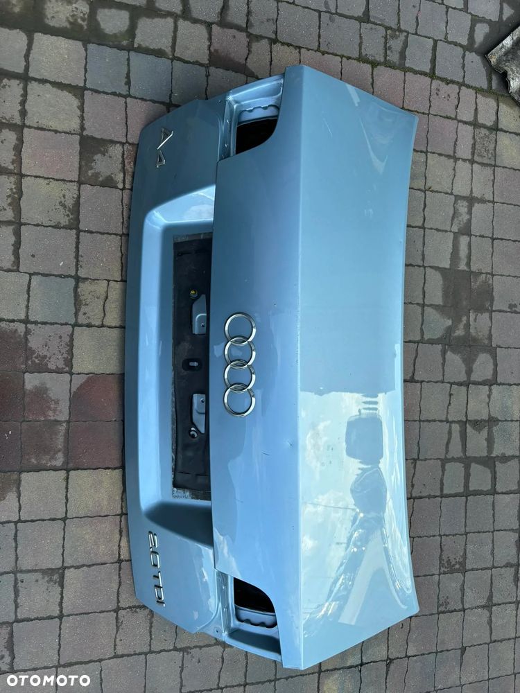 AUDI A4B8 KLAPA BAGAZNIKA - 1