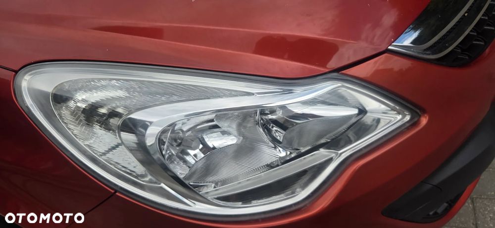Opel Corsa 1.4 16V Innovation - 22