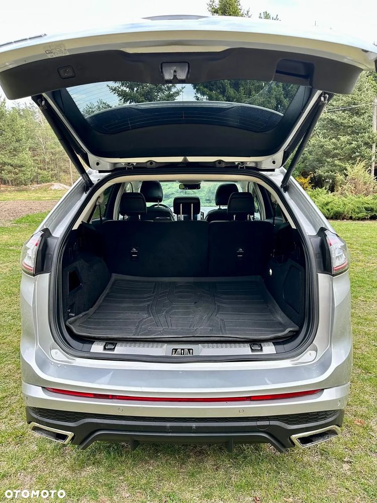 Ford Edge 2.0 TDCi Twin-Turbo 4WD ST-Line - 8