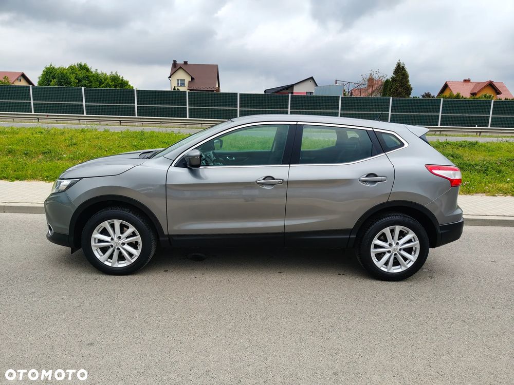 Nissan Qashqai 1.2 DIG-T Acenta EU6 - 8