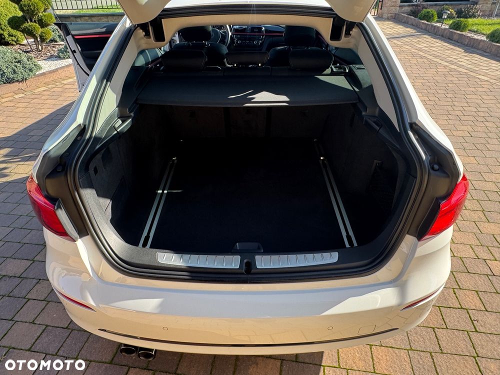 BMW 3GT 320d xDrive Sport Line - 17